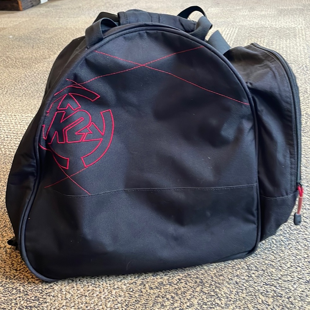 K2 cascade boot bag for ski and/or snowboard boots